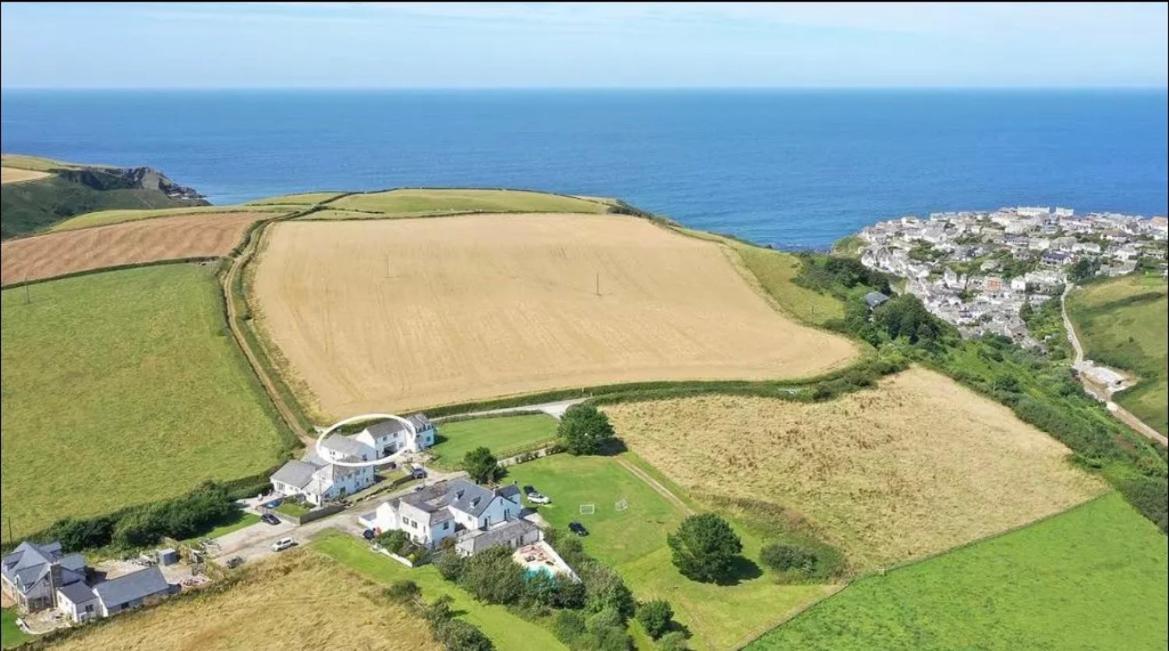 Spacious Home Sleeps 6 Short Walk To Port Isaac Village & Stunning Views Exteriér fotografie