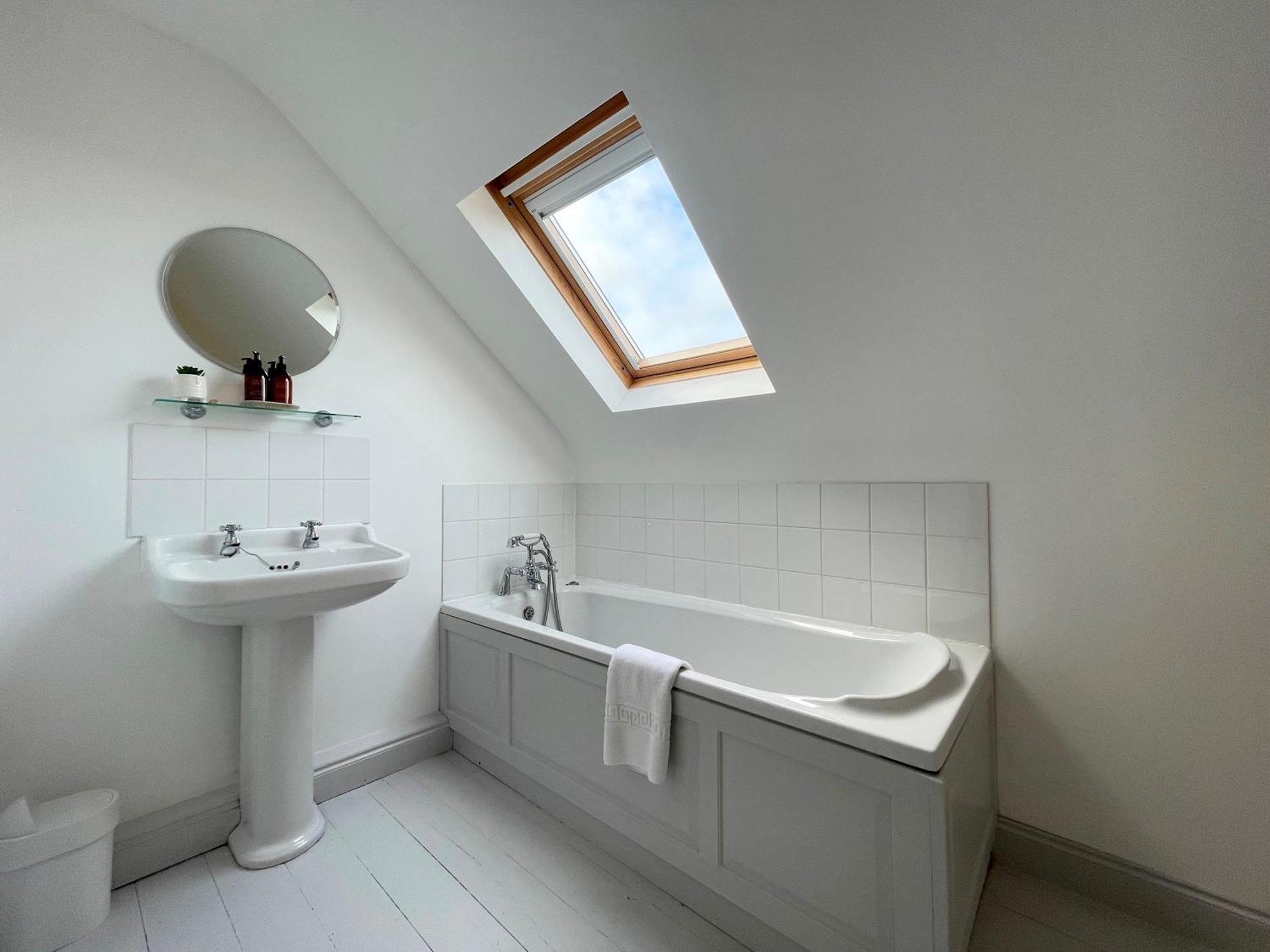 Spacious Home Sleeps 6 Short Walk To Port Isaac Village & Stunning Views Exteriér fotografie